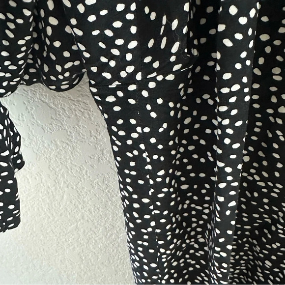 & other stories high waisted culotte pants in all over print - Picture 9 of 14